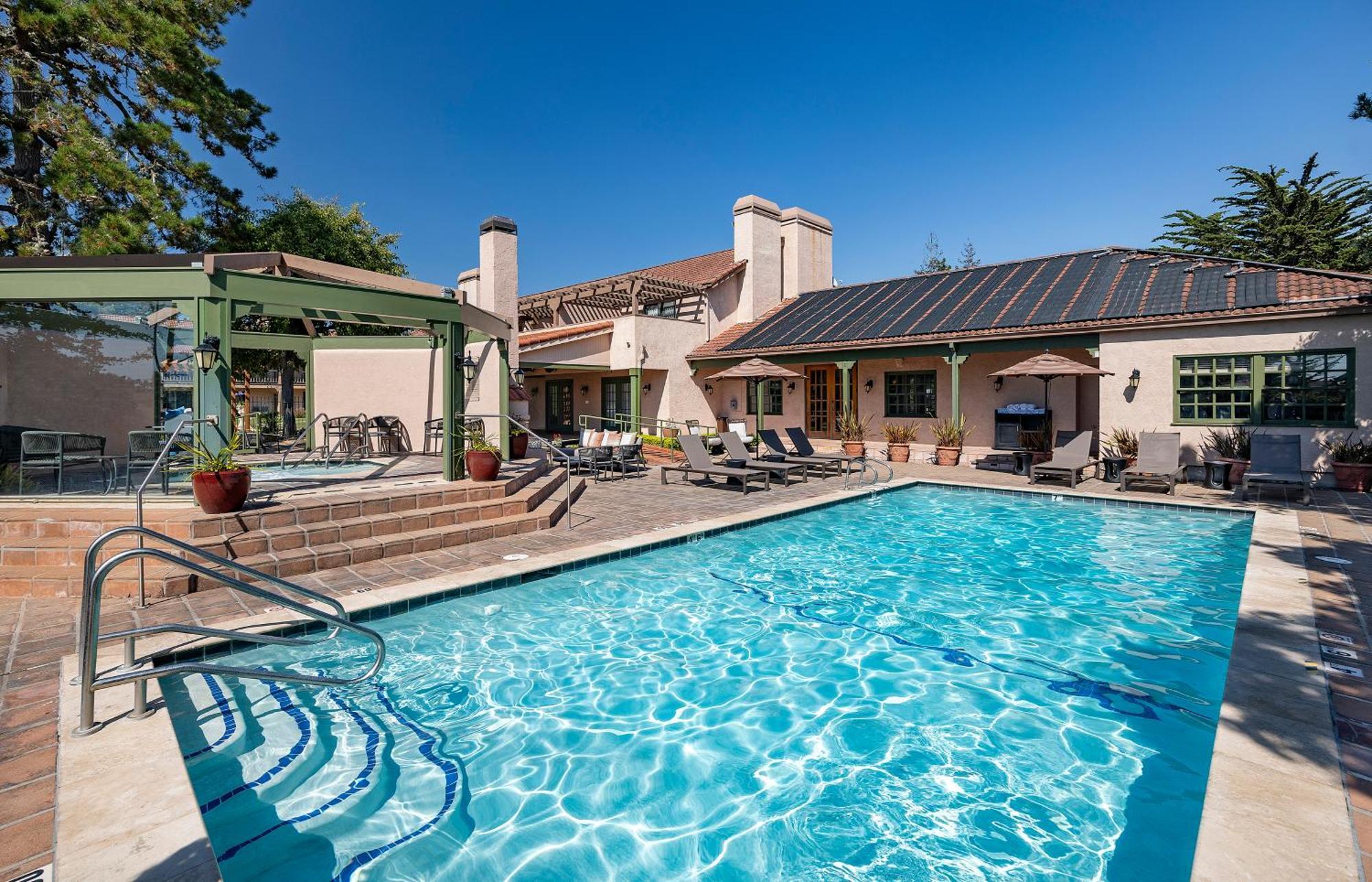 Half Moon Bay Lodge Exterior photo